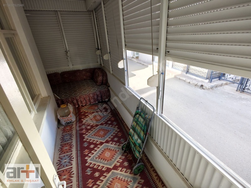 Üçgen Mahallesin'de Merkezi Konumda 3+1 Full Eşyalı — fotoğraf 5