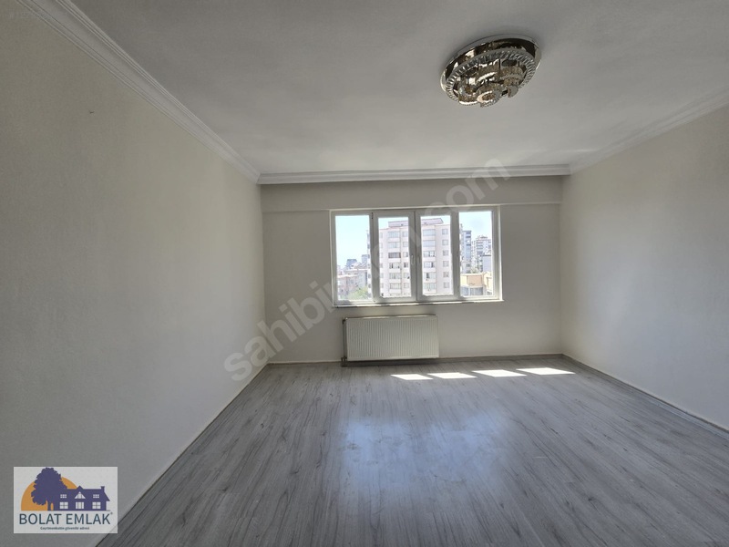 Bolat Emlaktan Şehit Abdullah Çavuş Mah.satılık Dubleks 3+1daire — fotoğraf 2