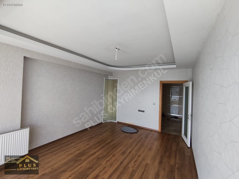 75 Ana Cadde Üzeri Dünya Kavşağı Yakını Kiralık 4+1 Daire — fotoğraf 12