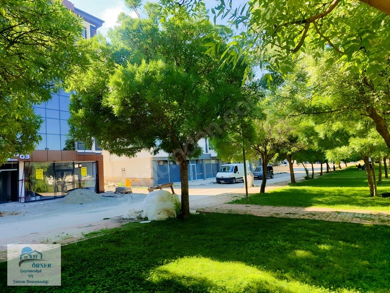 Ataşehir Mah Kuvayı Miliye Cd Satılık 1+1 Sıfır Daire — fotoğraf 21