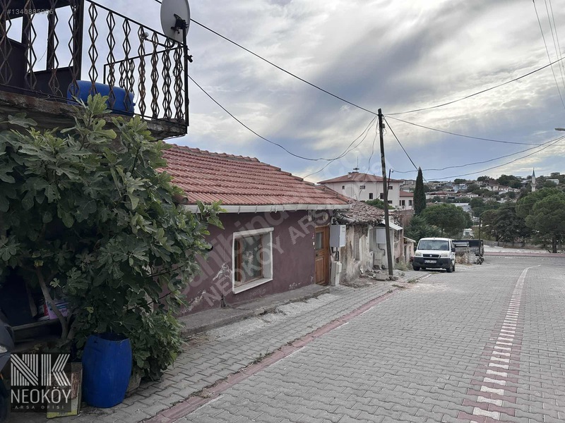 Ezine Cumhuriyet Mah. Müstakil Satılık Ev 2+1 70m² — fotoğraf 4