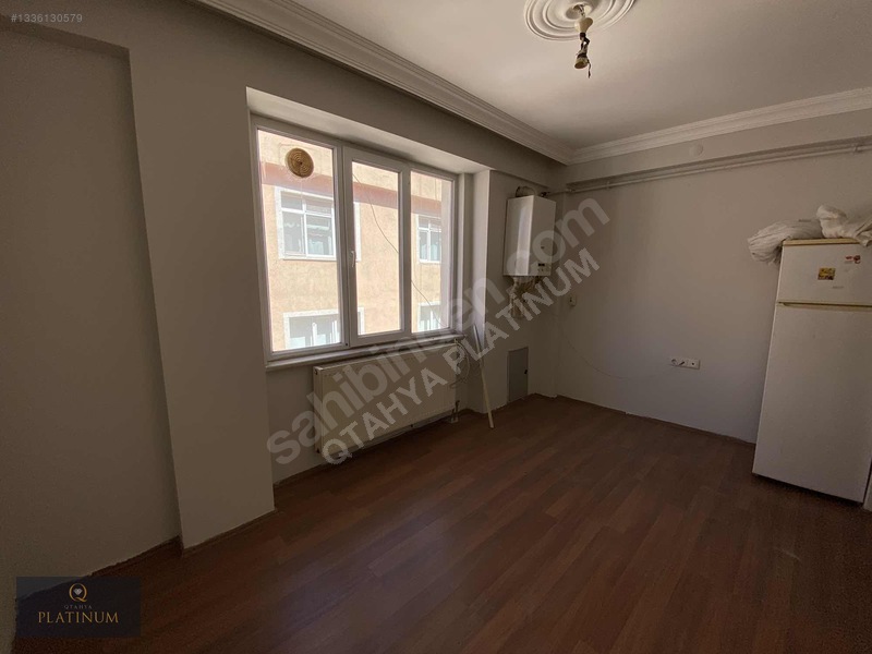 Qtahya Platinum- Cuma Pazarı Arkasında 1+1 Eşyasız Daire — fotoğraf 2