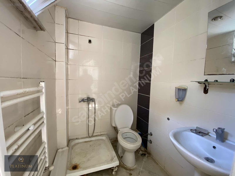 Qtahya Platinum- Cuma Pazarı Arkasında 1+1 Eşyasız Daire — fotoğraf 7