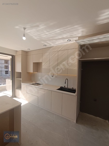Körikte 2 Bloklu Sitede Satılık Lüks Arakat 3.5+1 Daire — fotoğraf 8