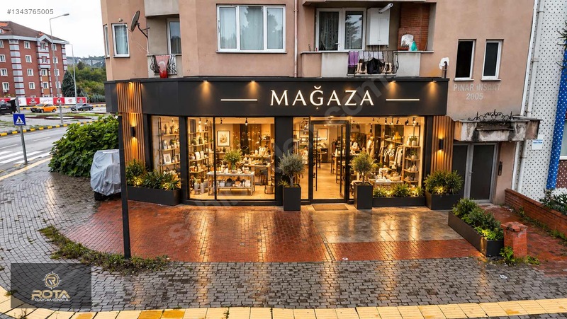 Rota'dan Özel İdare Kavşağında -tabela Değeri Yüksek İş Yeri — fotoğraf 13