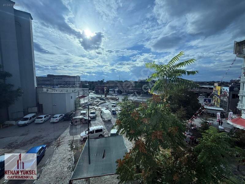 Kenan Yüksel'den Eski Otogar Civarı Kiralık 1+1 Daire — fotoğraf 3