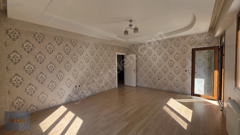 Havalimanı Caddesi Kiralık 3+1 Daire — fotoğraf 3