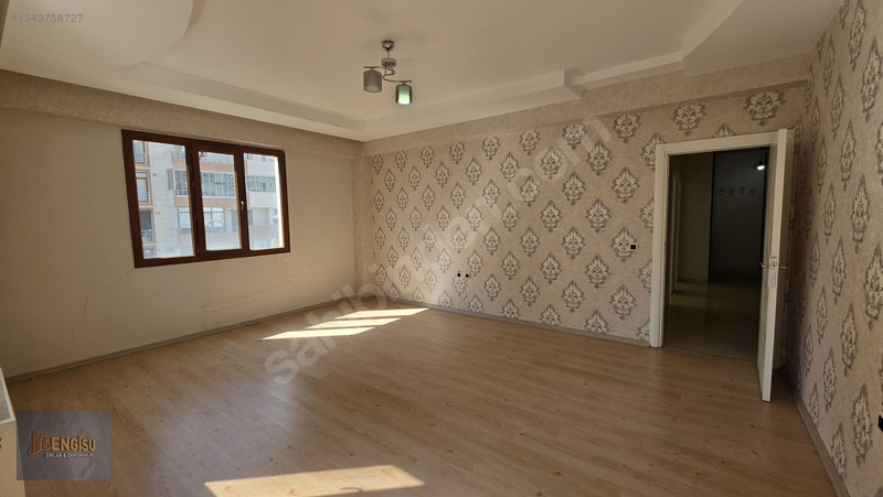 Havalimanı Caddesi Kiralık 3+1 Daire — fotoğraf 5