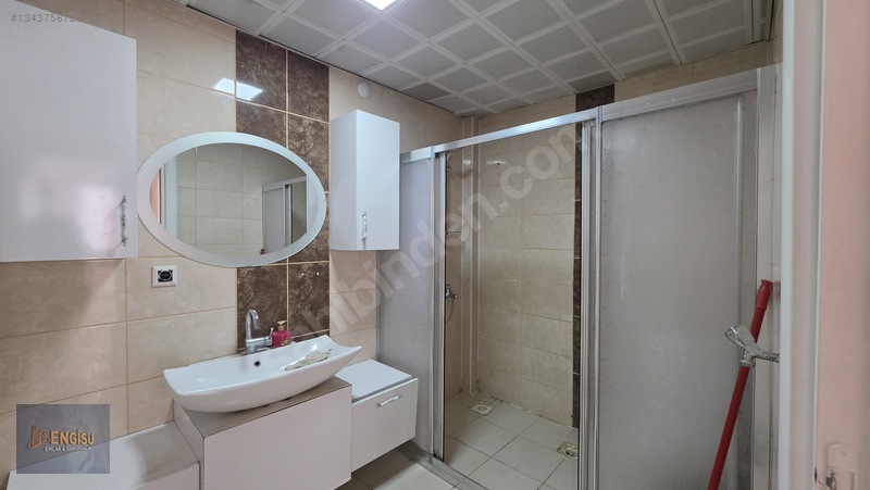 Havalimanı Caddesi Kiralık 3+1 Daire — fotoğraf 12