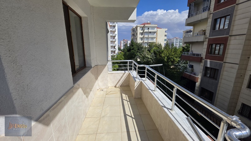 Havalimanı Caddesi Kiralık 3+1 Daire — fotoğraf 15