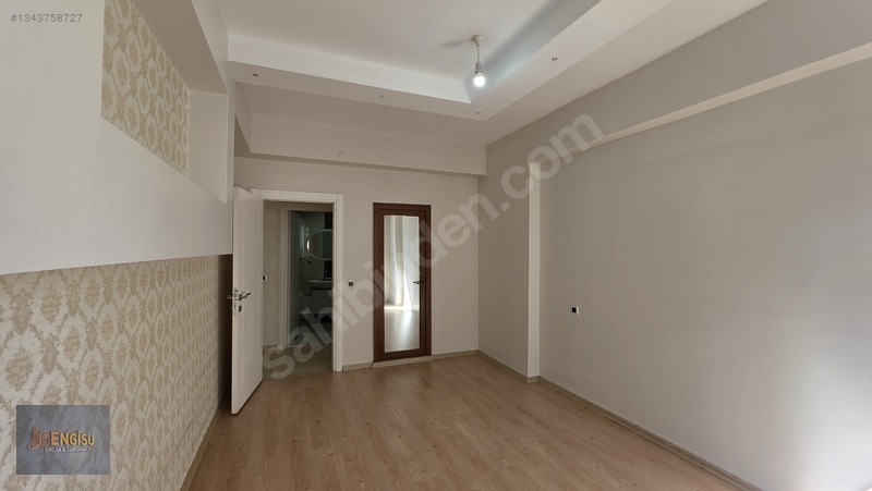Havalimanı Caddesi Kiralık 3+1 Daire — fotoğraf 16