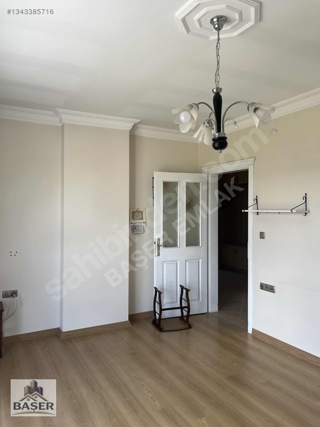 Hadımköy Merkezde Kiralık 3+1 182 M² — fotoğraf 8