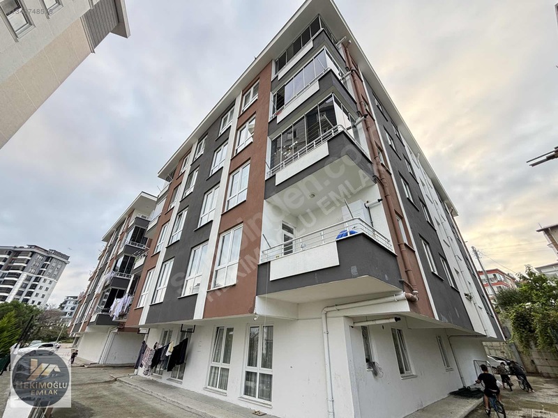 Şahincili Yonca Evlerı'Nde Geniş 2+1 Satılık Daire