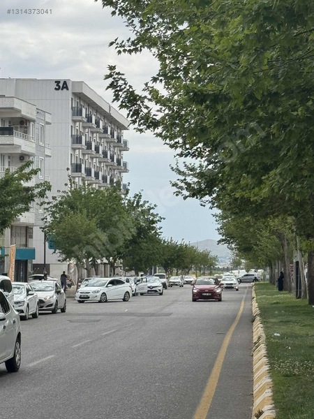 İşlek Cadde De Yatırımlık Dükkan — fotoğraf 11