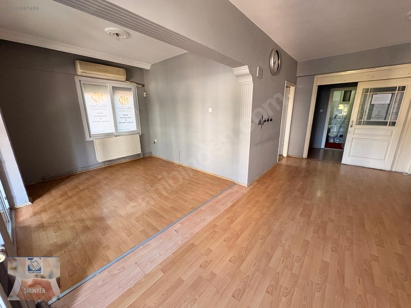Şirinyer İzban Yanı Cadde Üstü 3+1 Doğalgazlı Kiralık Ofis İşyer — fotoğraf 7