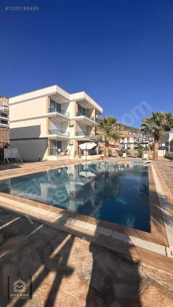 Havuzlu Site İçi Kusursuz 1+1 Daire — fotoğraf 3