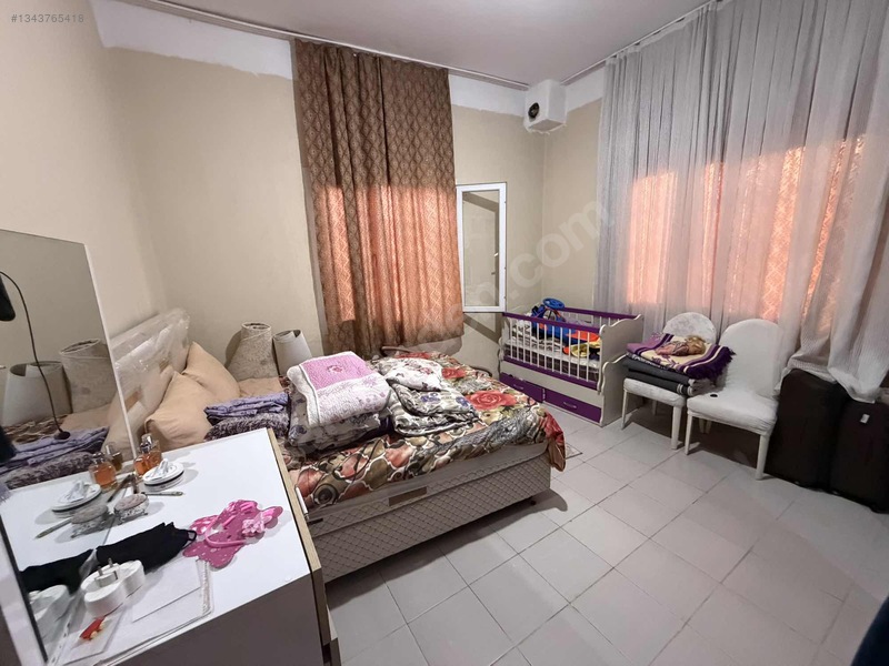 Krc'den Yurt Mahallesinde Bahçeli Satılık Müstakil Ev — fotoğraf 3