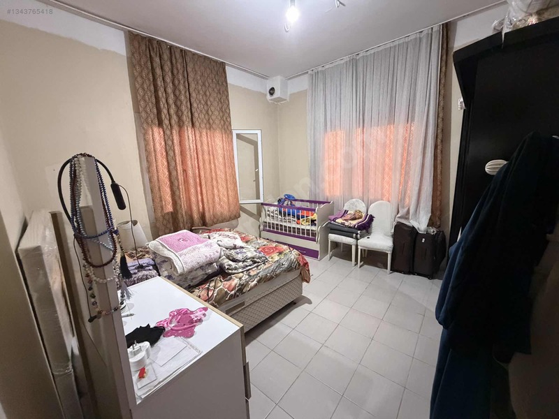 Krc'den Yurt Mahallesinde Bahçeli Satılık Müstakil Ev — fotoğraf 4