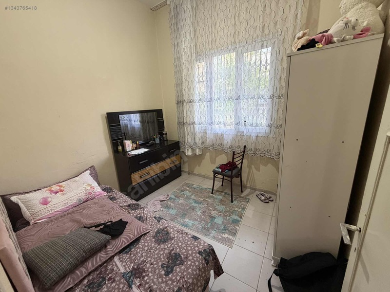 Krc'den Yurt Mahallesinde Bahçeli Satılık Müstakil Ev — fotoğraf 5