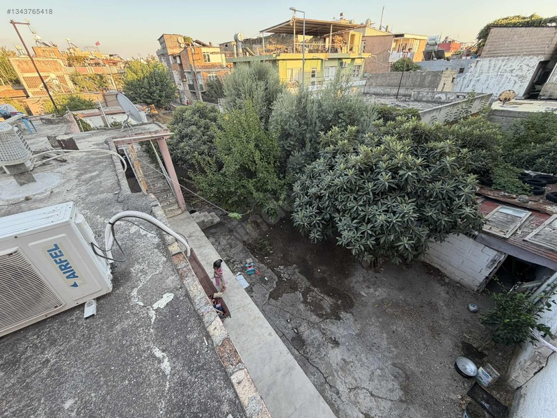 Krc'den Yurt Mahallesinde Bahçeli Satılık Müstakil Ev — fotoğraf 25