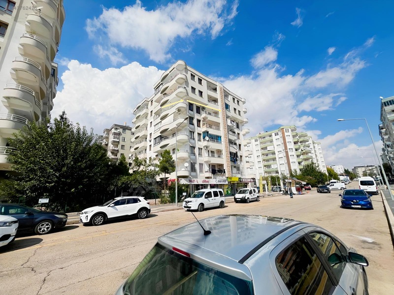 Taha Emlak Tan Memorial Hast Civarında Satılık 3+1 Daire — fotoğraf 3