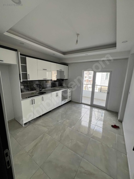 Petrol Lisesi Yanında Kiralık 2+1 Daire — fotoğraf 2