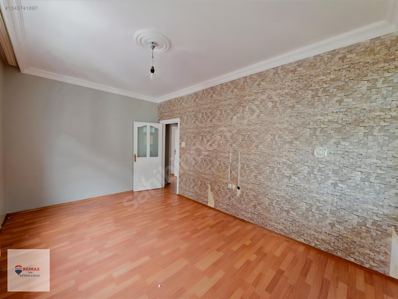 Remax İlke'den Hilalkent'te 3+1 Kiralık Daire — fotoğraf 9