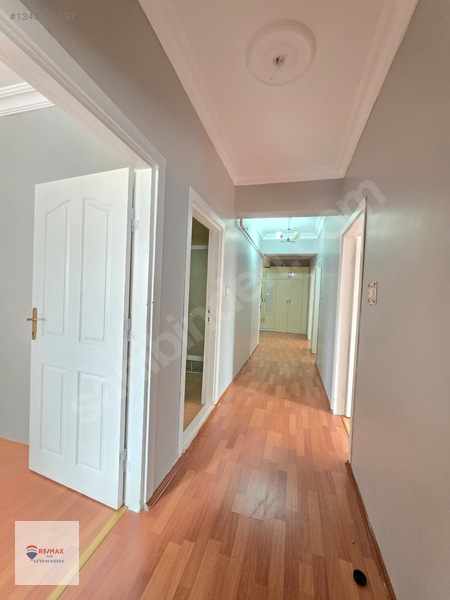 Remax İlke'den Hilalkent'te 3+1 Kiralık Daire — fotoğraf 15