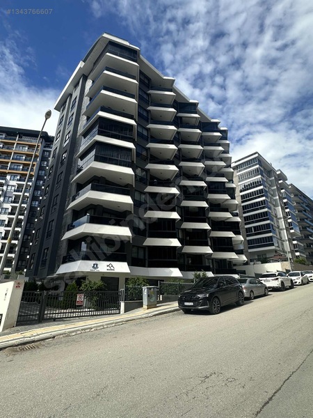 White Sail Mahmutlarda Yekta Mall Karşısında Satılık 1+1 Daire.