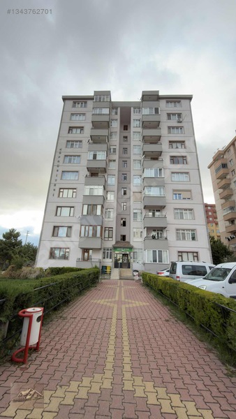 Kahriman Emlaktan 3+1 Bakımlı Kiralık Daire