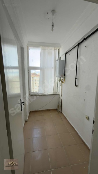 Kahriman Emlaktan 3+1 Bakımlı Kiralık Daire — fotoğraf 4
