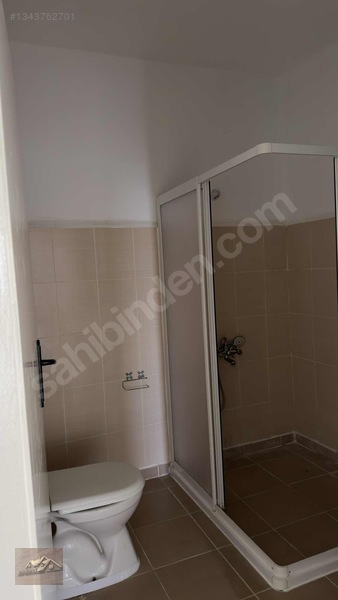 Kahriman Emlaktan 3+1 Bakımlı Kiralık Daire — fotoğraf 17