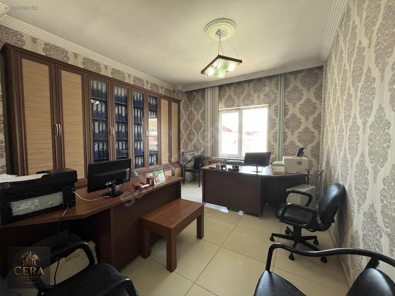Cera Global Gayrimenkul'dan Merkezin Kalbinde Satılık Ofis — fotoğraf 11