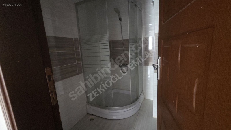 Zekioğlu Emlaktan Maraş Caddesinde Kiralık 2+1 Daire — fotoğraf 5