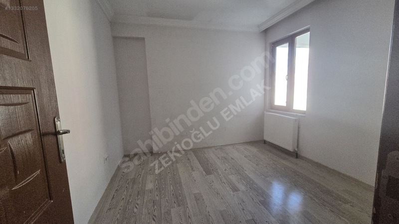 Zekioğlu Emlaktan Maraş Caddesinde Kiralık 2+1 Daire — fotoğraf 7
