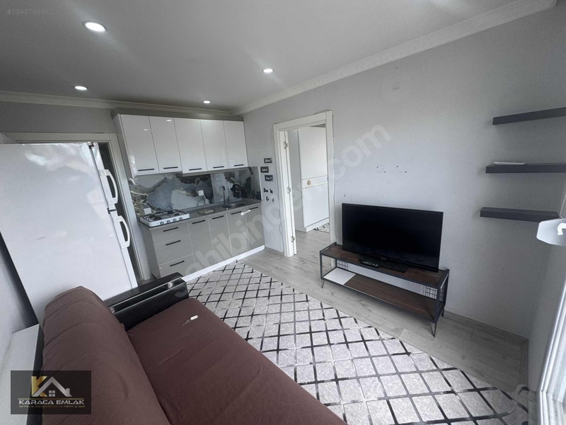 Ahatlı'da 1 + 1 Full Eşyalı Full Yapılı Kıralık Daıre — fotoğraf 10