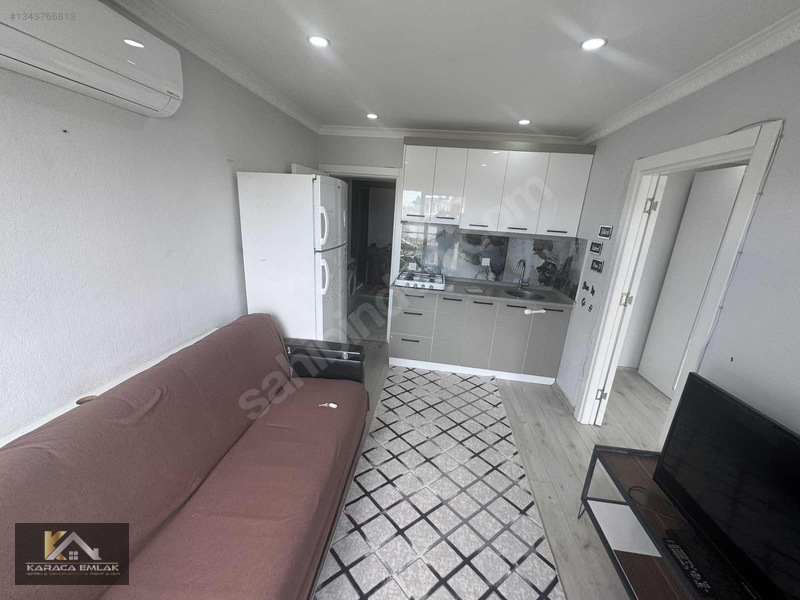 Ahatlı'da 1 + 1 Full Eşyalı Full Yapılı Kıralık Daıre — fotoğraf 11