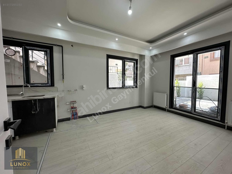 Lunox" Geniş Bahçeli İyi Konumda Satılık 1+1 Sıfır Fırsat Daire — fotoğraf 4
