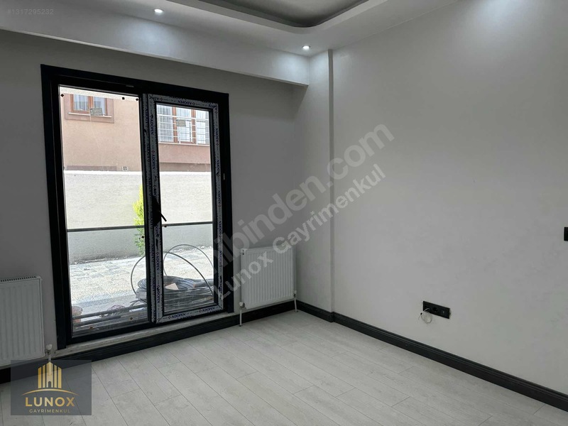 Lunox" Geniş Bahçeli İyi Konumda Satılık 1+1 Sıfır Fırsat Daire — fotoğraf 12