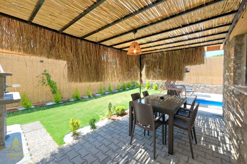 Fethiye Üzümlü Mahallesinde 2+1 125m2 Havuzlu Bahçeli Villa — fotoğraf 4