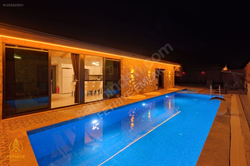 Fethiye Üzümlü Mahallesinde 2+1 125m2 Havuzlu Bahçeli Villa — fotoğraf 33