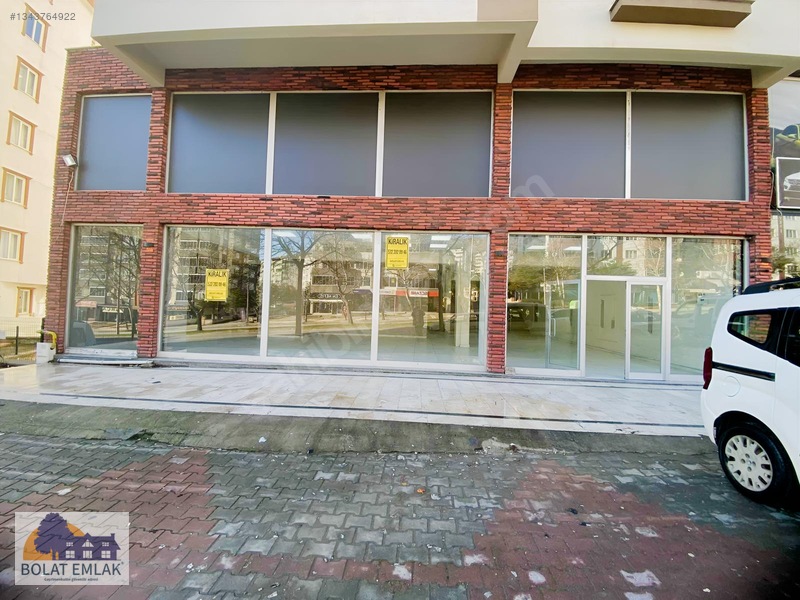 Yukarı Akdo Ana Cadde Üzeri 16m Cepheli, 3 Katlı, 585m² Dükkan — fotoğraf 3
