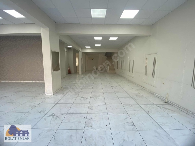Yukarı Akdo Ana Cadde Üzeri 16m Cepheli, 3 Katlı, 585m² Dükkan — fotoğraf 12