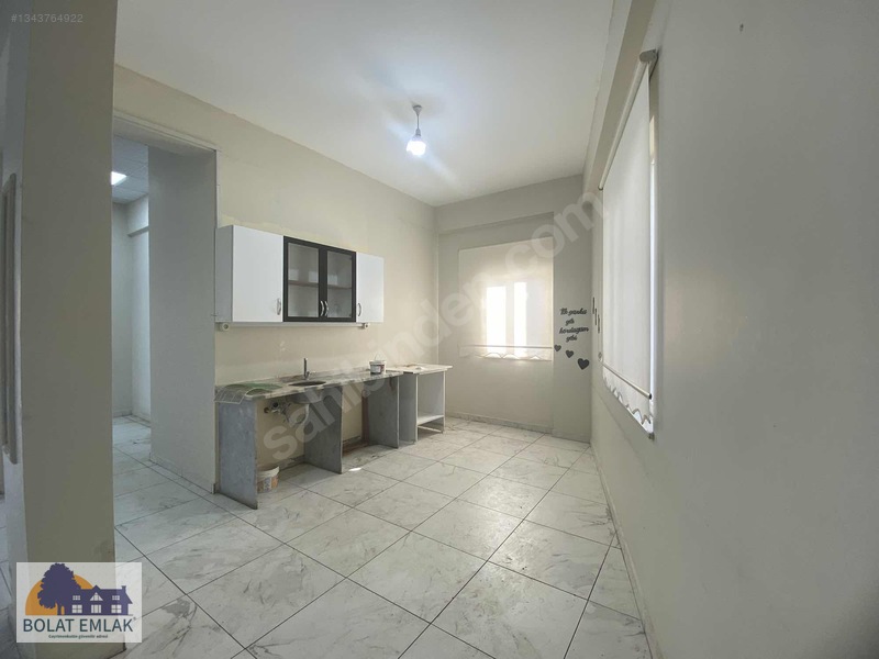 Yukarı Akdo Ana Cadde Üzeri 16m Cepheli, 3 Katlı, 585m² Dükkan — fotoğraf 15