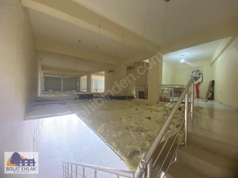 Yukarı Akdo Ana Cadde Üzeri 16m Cepheli, 3 Katlı, 585m² Dükkan — fotoğraf 17