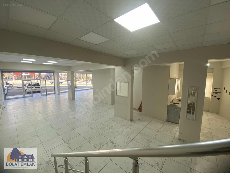 Yukarı Akdo Ana Cadde Üzeri 16m Cepheli, 3 Katlı, 585m² Dükkan — fotoğraf 19