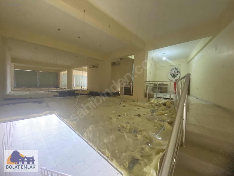 Yukarı Akdo Ana Cadde Üzeri 16m Cepheli, 3 Katlı, 585m² Dükkan — fotoğraf 30