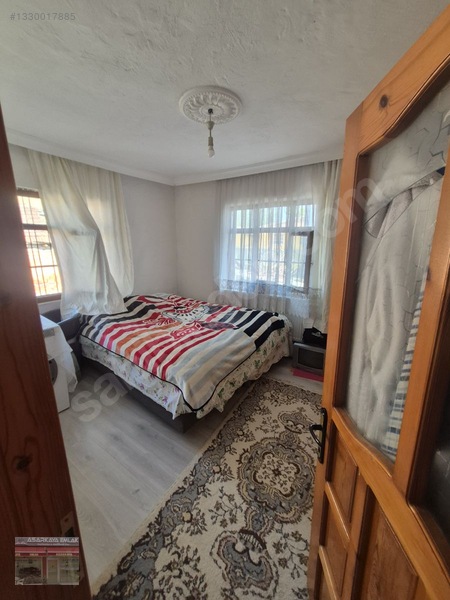 Asarkaya Emlak'tan Varvara Mah.satılık 3+1 Müstakil Ev — fotoğraf 5