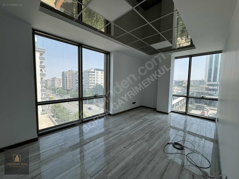 Sebzeci İş Merkezinde Kiralık 2+bekleme Ofis
