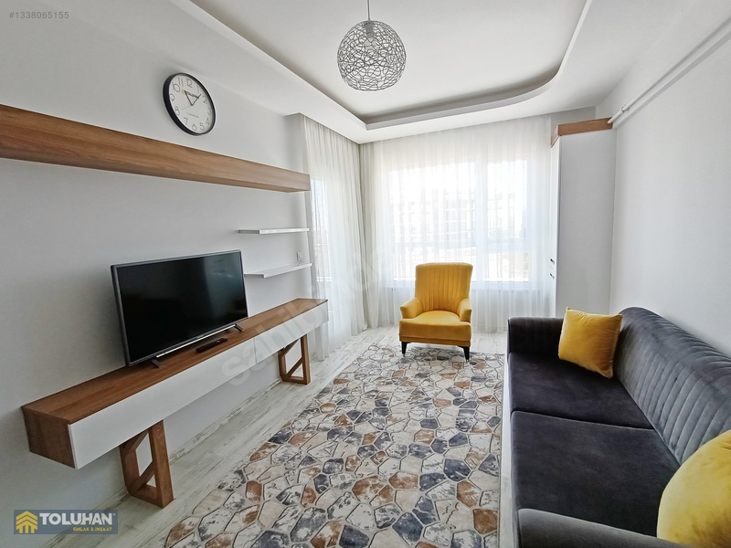 Toluhan'dan Fırat Caddesinde Aidat Dahil Eşyalı Lüx 2+1 Kiralık — fotoğraf 3